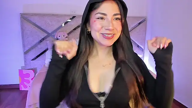 Melody 04 online show from October 30, 2025, 3:49 am