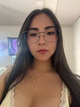 Snapshot of Melody_04 chatting on April 12, 2026, 1:09 am Melody 04 online show from April 12, 2026, 1:09 am