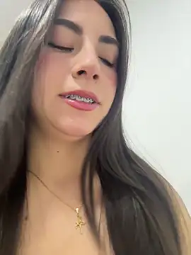 Snapshot of Melody_04 chatting on March 21, 2026, 4:46 am Melody 04 online show from March 21, 2026, 4:46 am