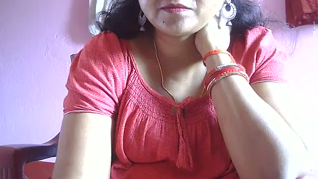 Snapshot of Suhana-sapna chatting on May 5, 2026, 4:59 am Suhana-sapna online show from May 5, 2026, 4:59 am