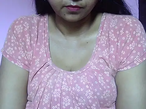 Snapshot of Suhana-sapna chatting on November 27, 2025, 3:40 am Suhana-sapna online show from November 27, 2025, 3:40 am