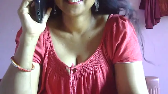 Snapshot of Suhana-sapna chatting on May 18, 2026, 3:50 am Suhana-sapna online show from May 18, 2026, 3:50 am