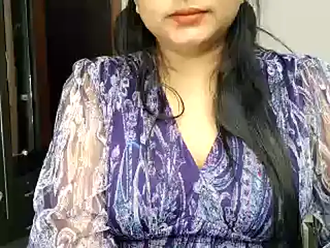 Snapshot of Hritvika chatting on March 3, 2025, 7:03 am Hritvika online show from March 3, 2025, 7:03 am