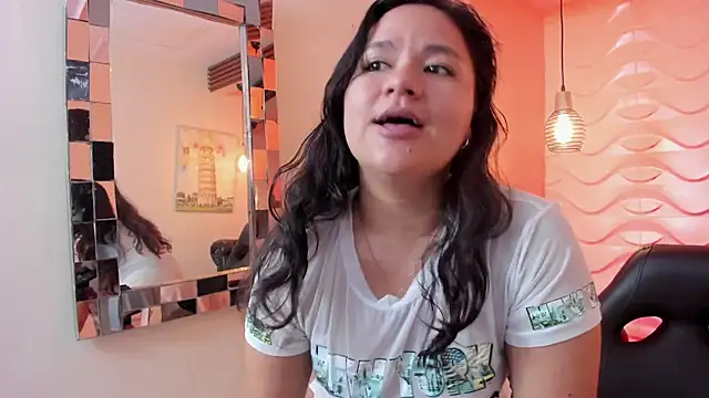 Snapshot of natasha_adams22 chatting on October 3, 2025, 1:53 am natasha adams22 online show from October 3, 2025, 1:53 am