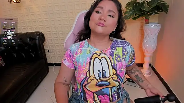 Snapshot of natasha_adams22 chatting on September 26, 2025, 2:29 am natasha adams22 online show from September 26, 2025, 2:29 am