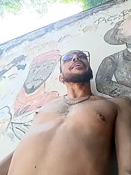 Snapshot of Charly_BC_Dirty chatting on March 2, 2025, 6:03 pm Charly BC Dirty online show from March 2, 2025, 6:03 pm