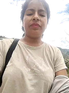 Danna-linyi online show from February 19, 2025, 6:10 pm