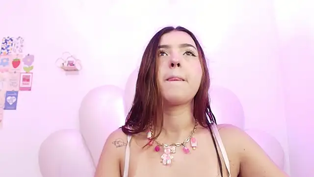 zoewillian online show from May 20, 2026, 11:57 pm