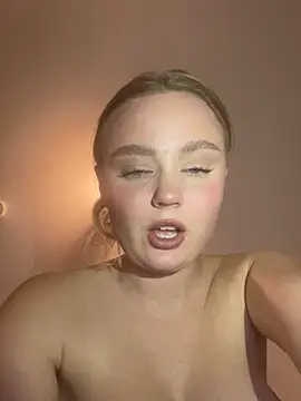 CherryEmmy online show from November 6, 2025, 7:07 pm