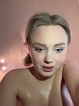 CherryEmmy online show from March 5, 2025, 9:15 pm