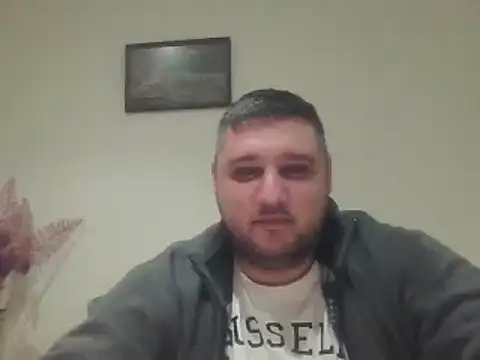  revianzip1 online show from January 17, 2025, 11:40 pm