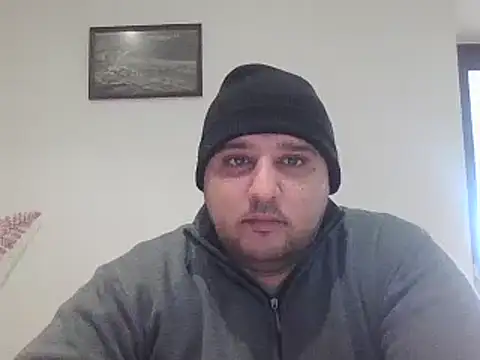  revianzip1 online show from January 14, 2025, 1:38 pm