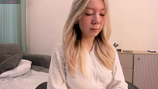 Snapshot of Babby_Rabbit chatting on January 8, 2026, 8:53 am Babby Rabbit online show from January 8, 2026, 8:53 am