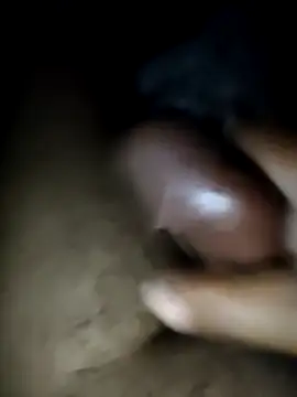 Snapshot of small131 chatting on December 12, 2024, 10:52 pm small131 online show from December 12, 2024, 10:52 pm