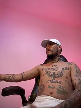 Snapshot of Junihn0 chatting on November 11, 2025, 9:09 pm Junihn0 online show from November 11, 2025, 9:09 pm