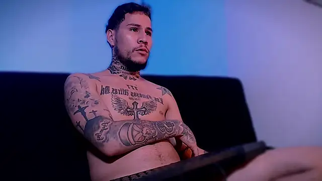 Snapshot of Junihn0 chatting on September 10, 2025, 9:36 pm Junihn0 online show from September 10, 2025, 9:36 pm