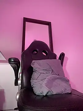 Snapshot of Junihn0 chatting on October 8, 2025, 8:53 pm Junihn0 online show from October 8, 2025, 8:53 pm