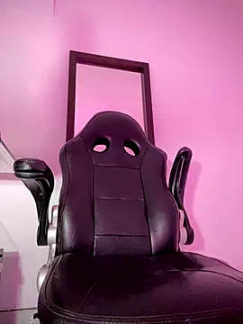 Snapshot of Junihn0 chatting on September 29, 2025, 8:58 pm Junihn0 online show from September 29, 2025, 8:58 pm