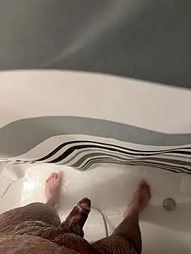 Snapshot of Loco42- chatting on November 1, 2025, 7:30 pm Loco42- online show from November 1, 2025, 7:30 pm