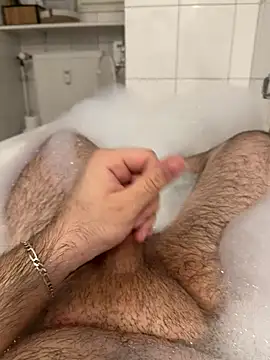 Snapshot of Loco42- chatting on November 26, 2025, 7:58 pm Loco42- online show from November 26, 2025, 7:58 pm