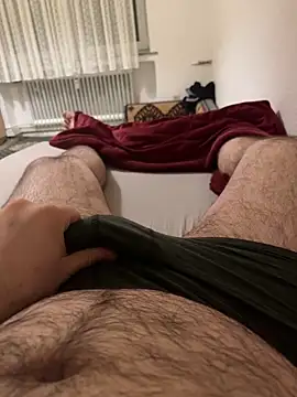 Snapshot of Loco42- chatting on January 24, 2025, 1:45 am Loco42- online show from January 24, 2025, 1:45 am