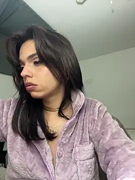 sugarshoesx online show from December 14, 2024, 5:29 am