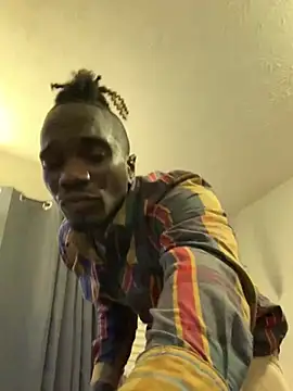 Shawtyblaque21 online show from May 16, 2026, 1:37 am