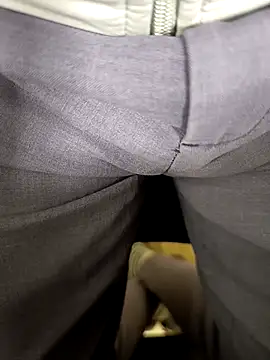 Snapshot of Kakabiraji chatting on November 22, 2025, 11:42 am Kakabiraji online show from November 22, 2025, 11:42 am