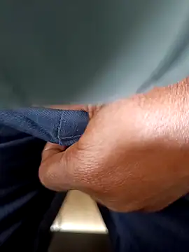 Snapshot of Kakabiraji chatting on December 15, 2025, 6:19 am Kakabiraji online show from December 15, 2025, 6:19 am