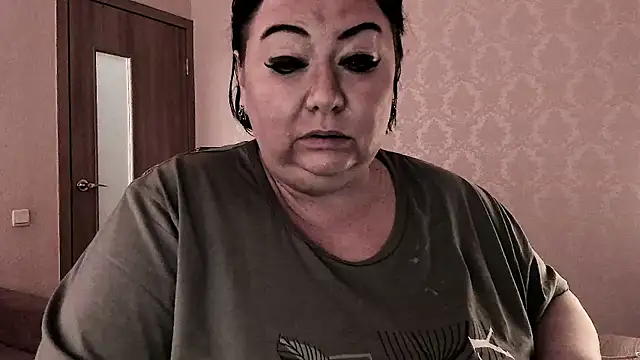 SexxyDreams1 online show from December 21, 2025, 7:10 am