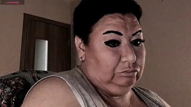 Snapshot of SexxyDreams1 chatting on June 22, 2026, 2:39 am SexxyDreams1 online show from June 22, 2026, 2:39 am
