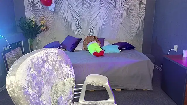 Ruby Rubarb online show from February 23, 2025, 2:14 pm