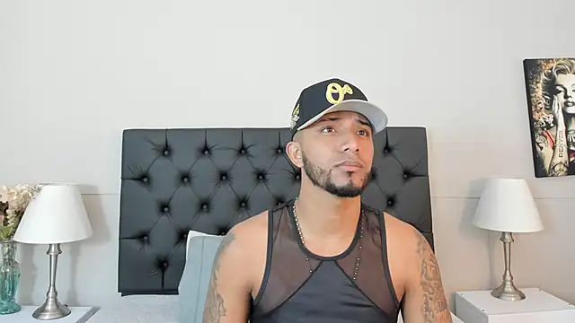 Robin Rief online show from October 7, 2025, 3:40 am