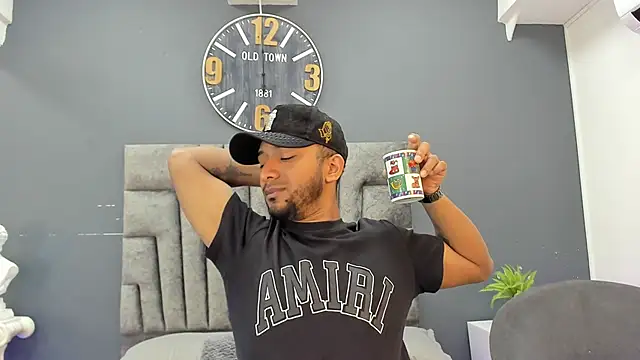 Robin Rief online show from April 10, 2026, 7:54 pm