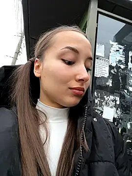 Snapshot of VelvetVixenI chatting on November 9, 2025, 2:10 pm VelvetVixenI online show from November 9, 2025, 2:10 pm