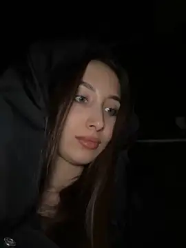 VelvetVixenI online show from December 17, 2025, 5:18 pm