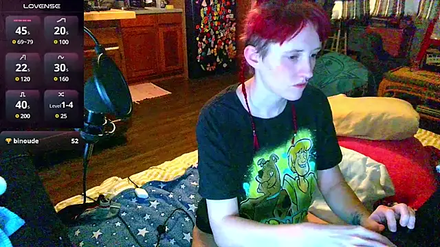Snapshot of _hellostormy_ chatting on February 21, 2025, 1:33 am  hellostormy  online show from February 21, 2025, 1:33 am