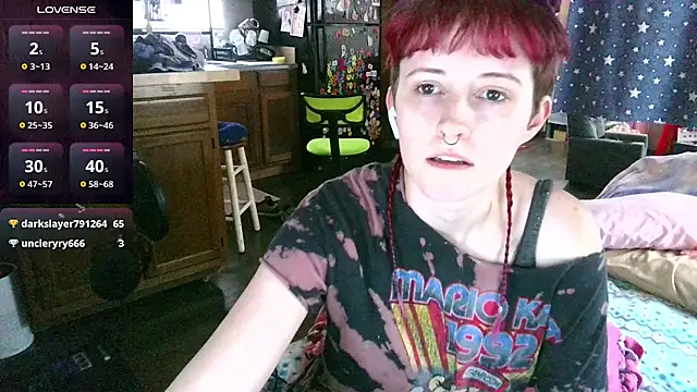 Snapshot of _hellostormy_ chatting on February 26, 2025, 7:53 pm  hellostormy  online show from February 26, 2025, 7:53 pm