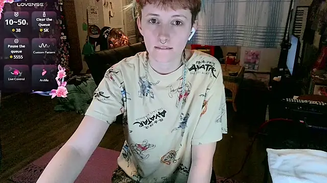 Snapshot of _hellostormy_ chatting on February 9, 2025, 8:21 am  hellostormy  online show from February 9, 2025, 8:21 am