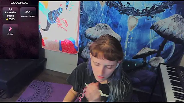 Snapshot of _hellostormy_ chatting on September 23, 2025, 3:52 pm  hellostormy  online show from September 23, 2025, 3:52 pm