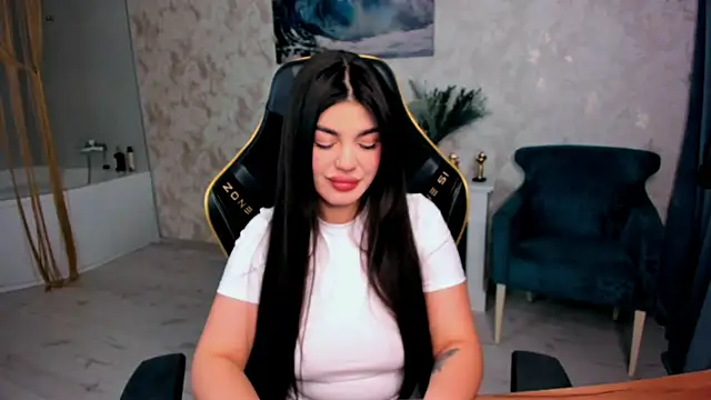 Snapshot of AlluringAriel chatting on February 20, 2026, 7:27 pm AlluringAriel online show from February 20, 2026, 7:27 pm