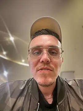 Snapshot of adam-rivera chatting on November 8, 2025, 2:48 am adam-rivera online show from November 8, 2025, 2:48 am