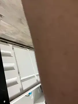 1prettygem online show from December 30, 2024, 11:06 pm