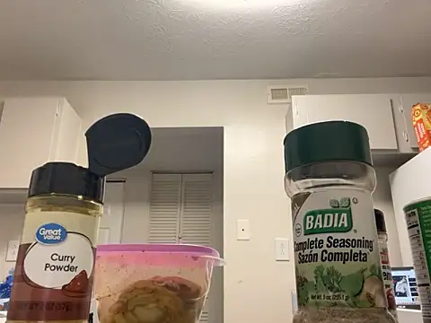 1prettygem online show from January 28, 2025, 10:01 pm