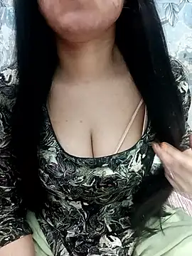 Haniya-143 online show from March 18, 2026, 12:14 am