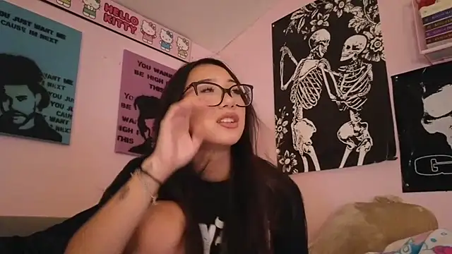 tokyobaby online show from September 28, 2025, 7:26 am