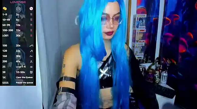 Snapshot of _sakae_ chatting on December 28, 2024, 11:16 pm  sakae  online show from December 28, 2024, 11:16 pm