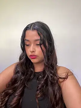 Ariana Pierce online show from May 30, 2026, 6:13 pm