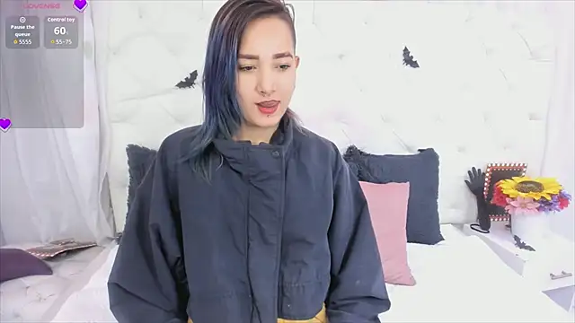 Snapshot of Valerik_cano1 chatting on October 18, 2025, 12:07 pm Valerik cano1 online show from October 18, 2025, 12:07 pm