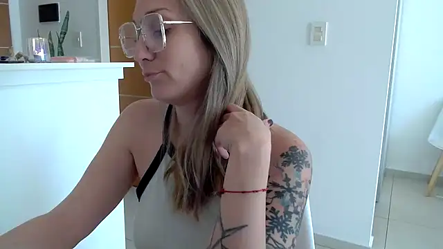 CabledHeredity online show from November 10, 2025, 5:51 pm